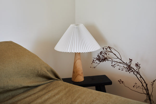 How to work out the best lamp shade to lamp base ratio